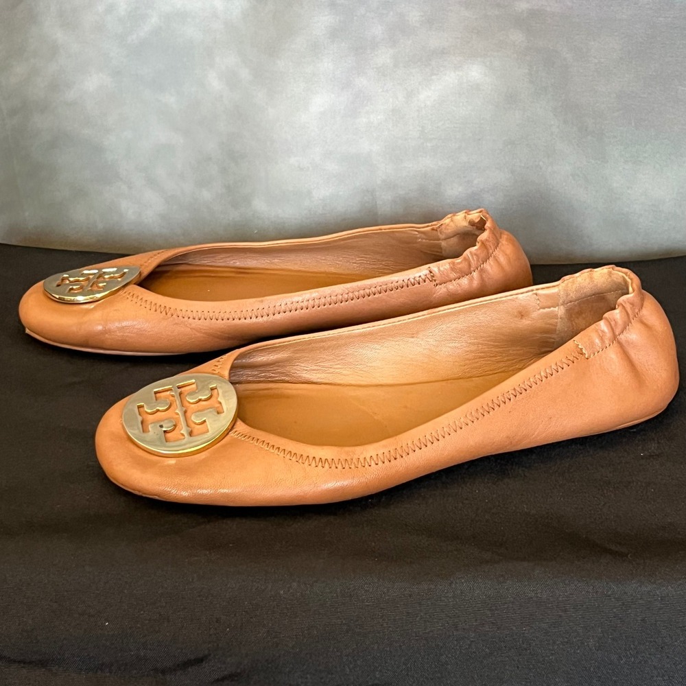 Tory Burch Eleanor Ballet Flats Tan Leather Gold Logo Round Toe Women Size 9 - Picture 4 of 11